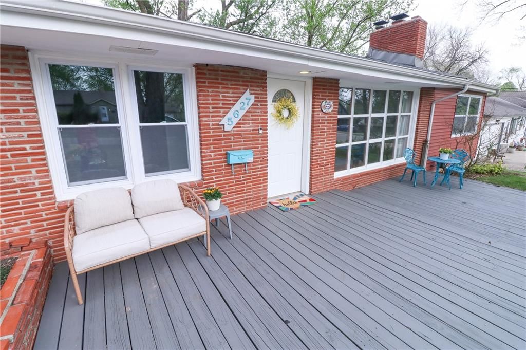 5627 LONG Avenue — photo 3
