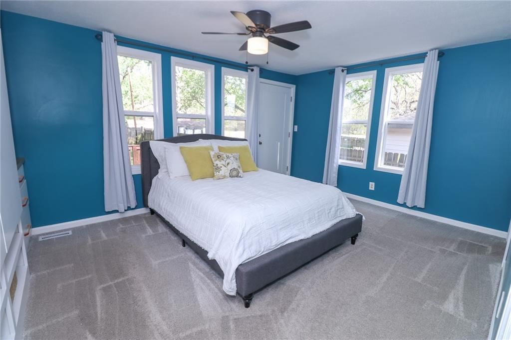 5627 LONG Avenue — photo 15