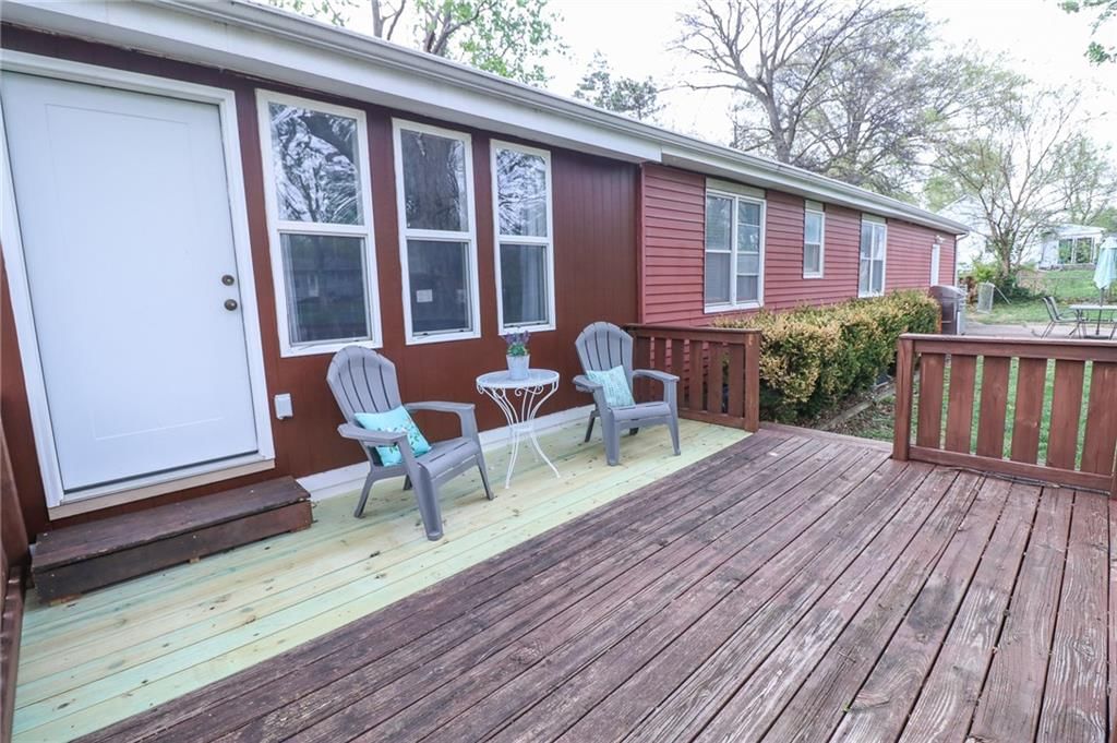 5627 LONG Avenue — photo 21