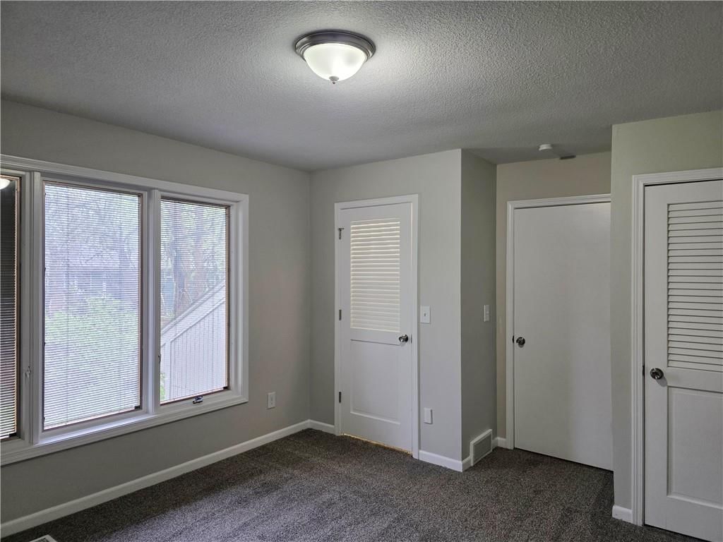 1901 E Frontier Lane — photo 13