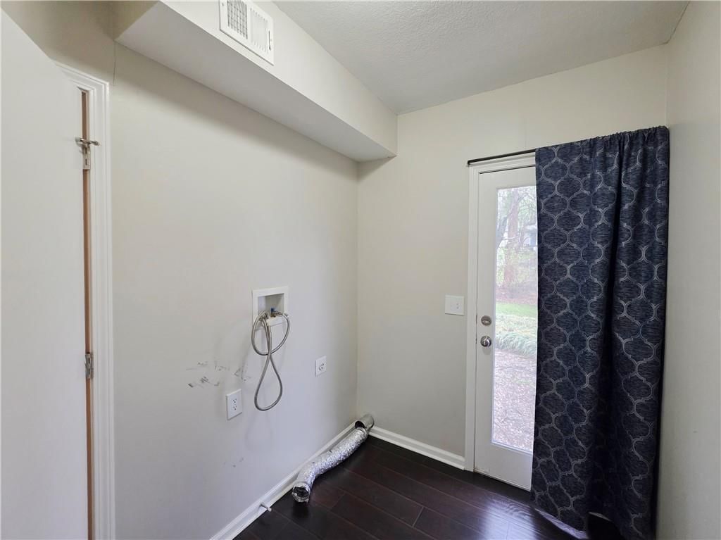1901 E Frontier Lane — photo 24