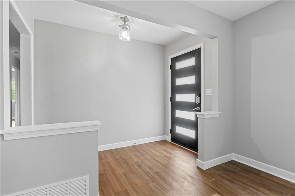 3147 Black Swan Drive — photo 3