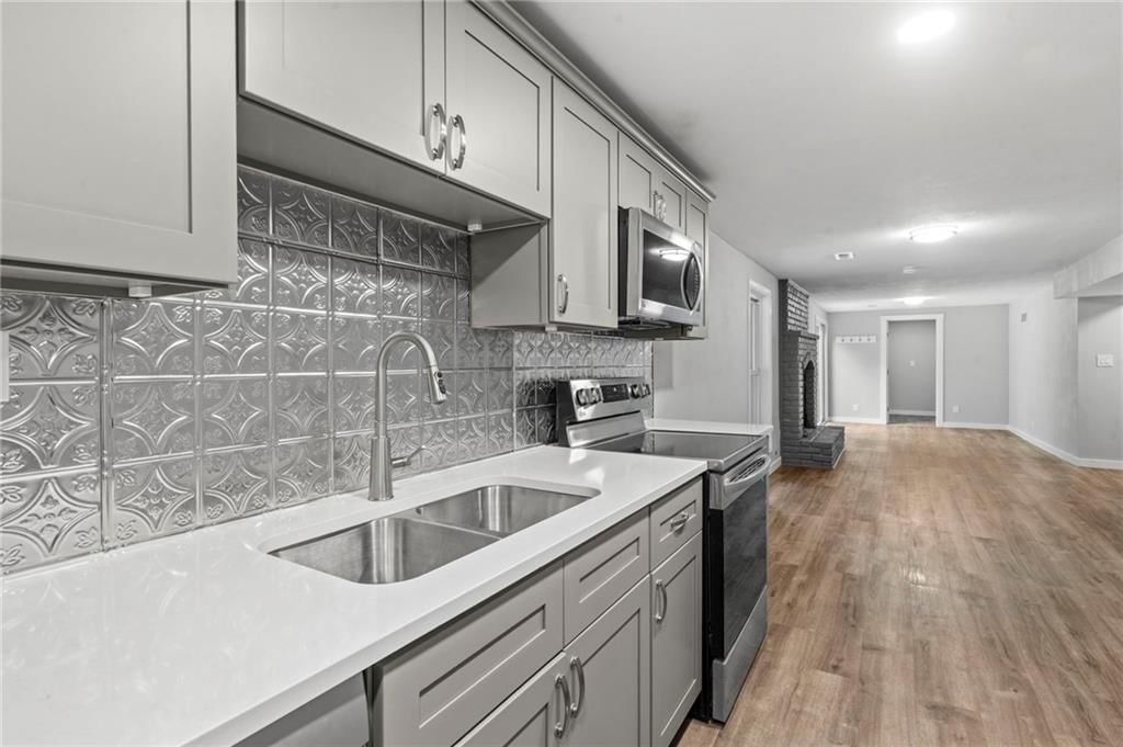 3147 Black Swan Drive — photo 40