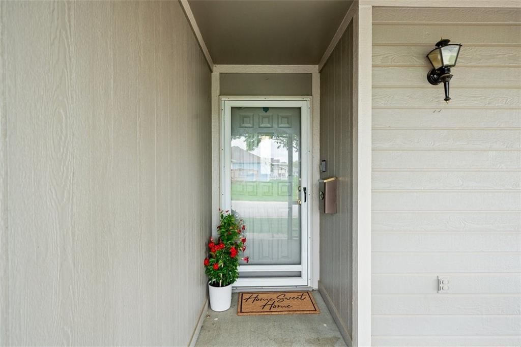 602 Sun Drive — photo 3