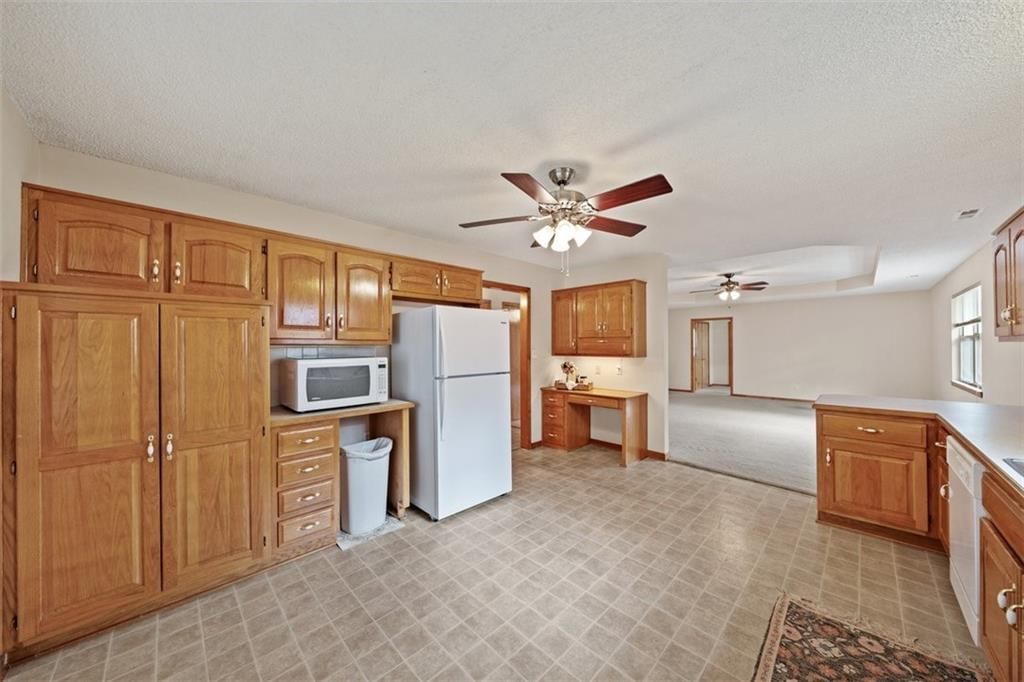 602 Sun Drive — photo 9