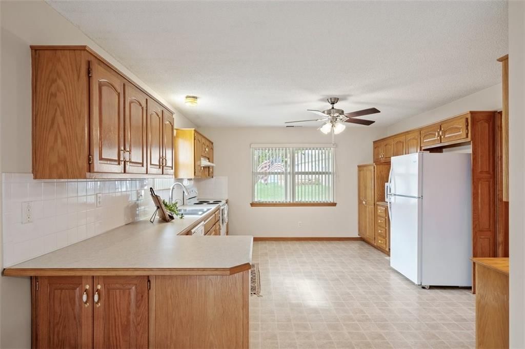 602 Sun Drive — photo 10