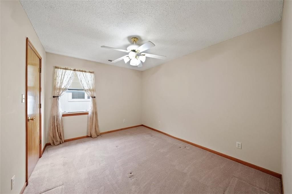 602 Sun Drive — photo 22