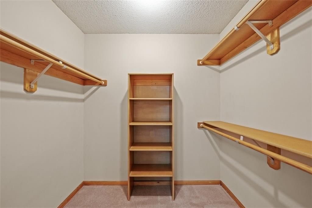 602 Sun Drive — photo 23