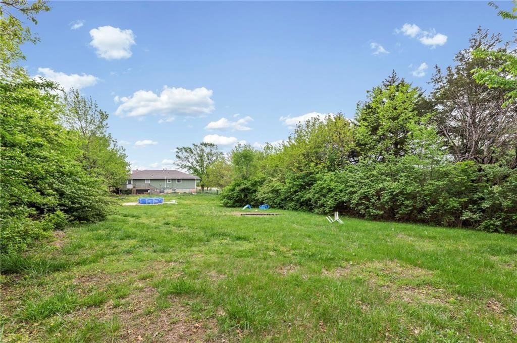 5849 Auburn Road — photo 32