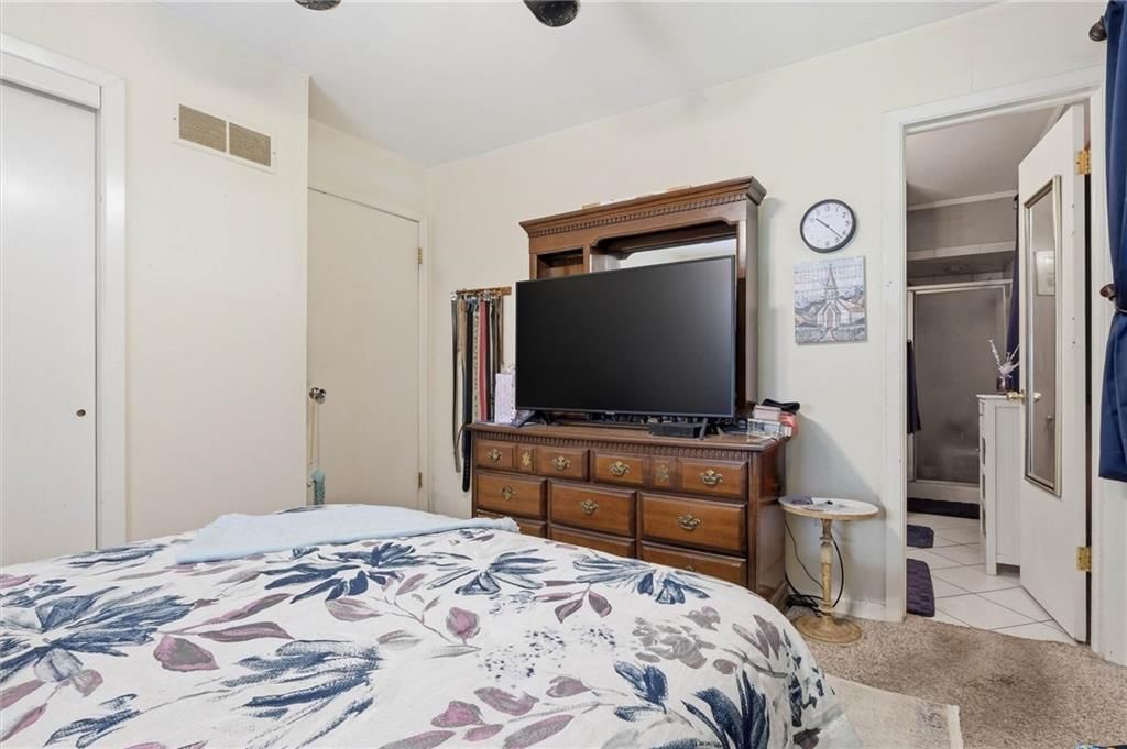 706 NE Darwin Street — photo 14