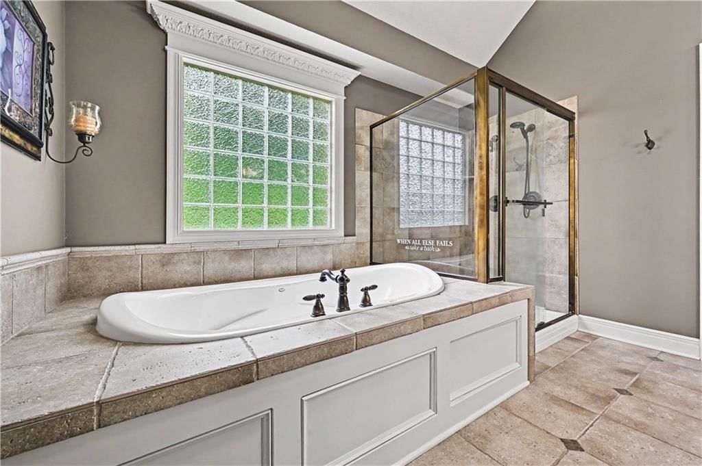 1407 NE 92nd Court — photo 16