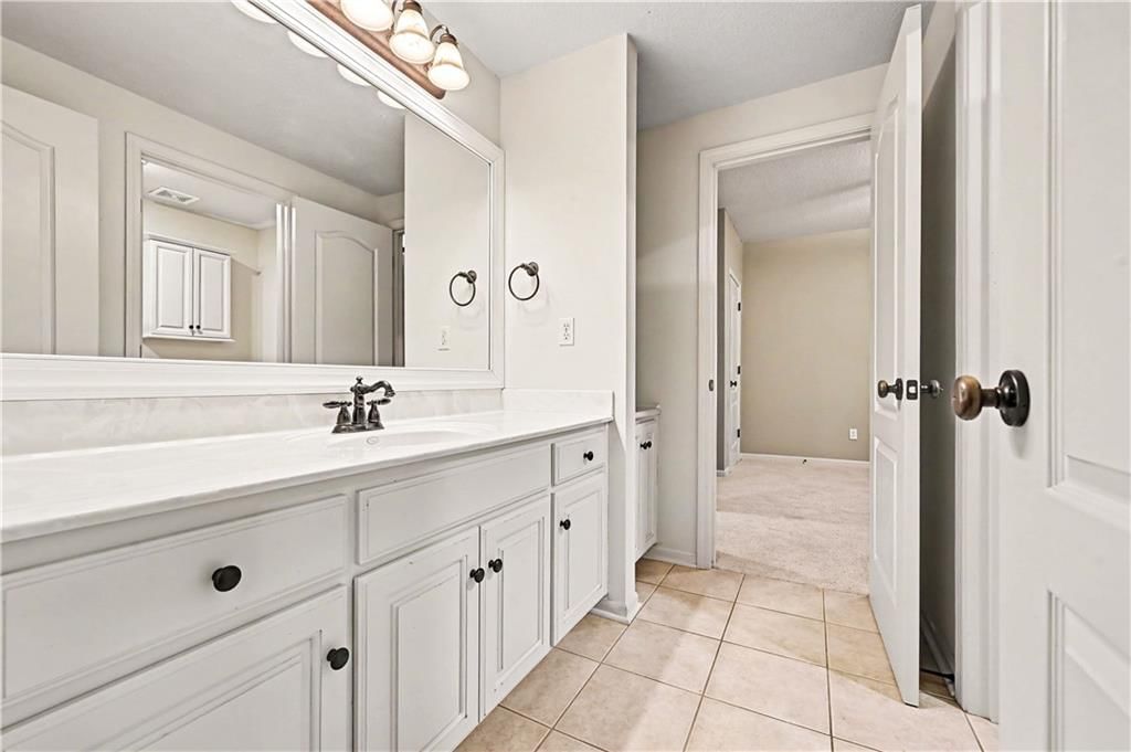 1407 NE 92nd Court — photo 25