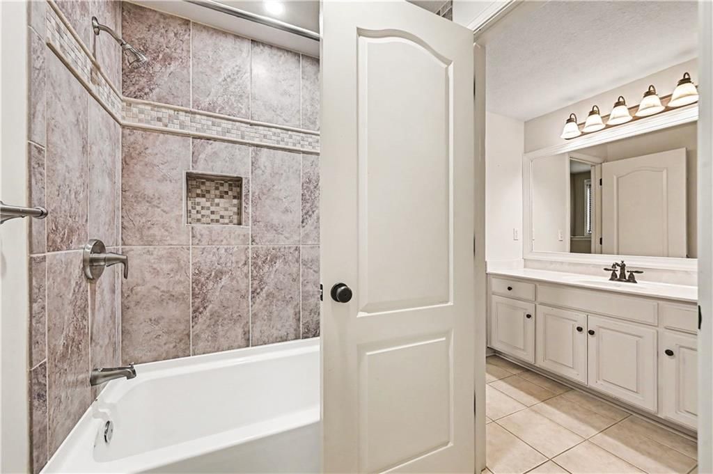 1407 NE 92nd Court — photo 26
