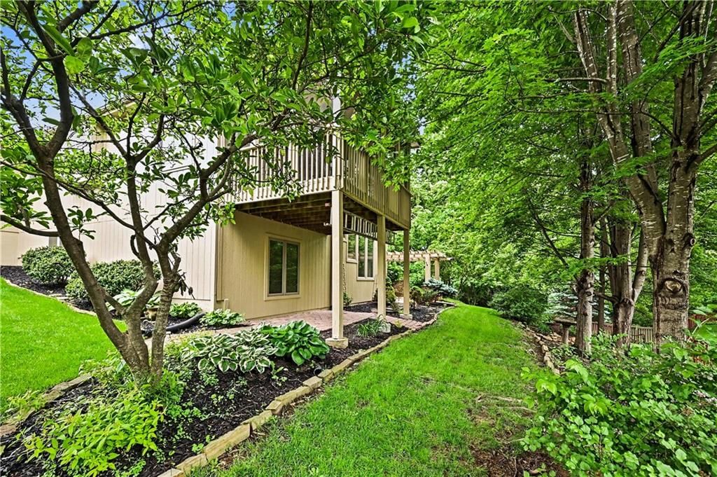 1407 NE 92nd Court — photo 32