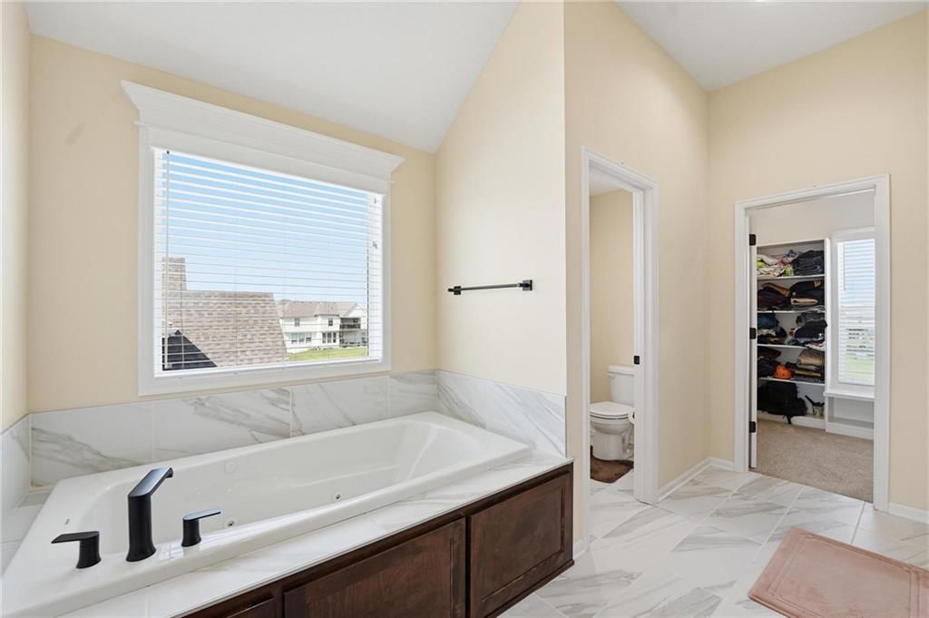 14464 S Haskins Street — photo 37