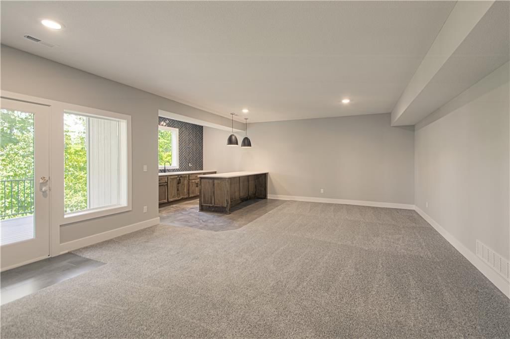 4830 NW Huonker Court — photo 32