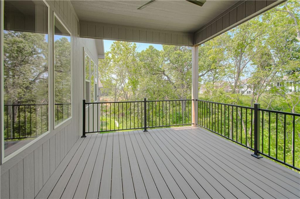 4830 NW Huonker Court — photo 41