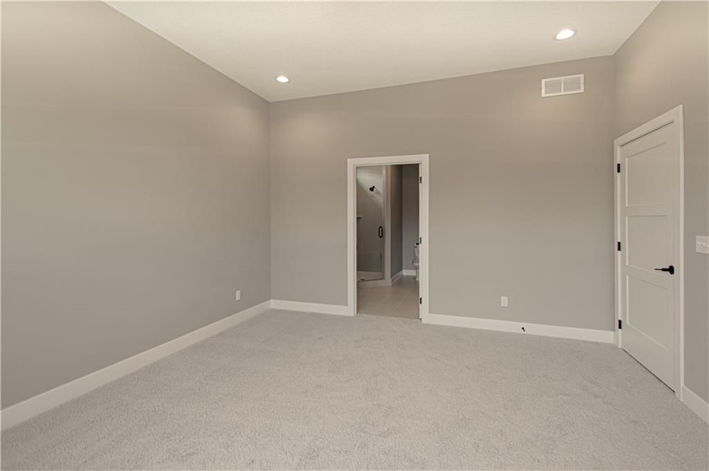 4840 NW Huonker Court — photo 31