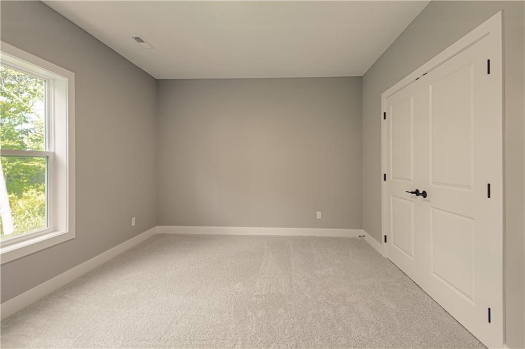 4840 NW Huonker Court — photo 40