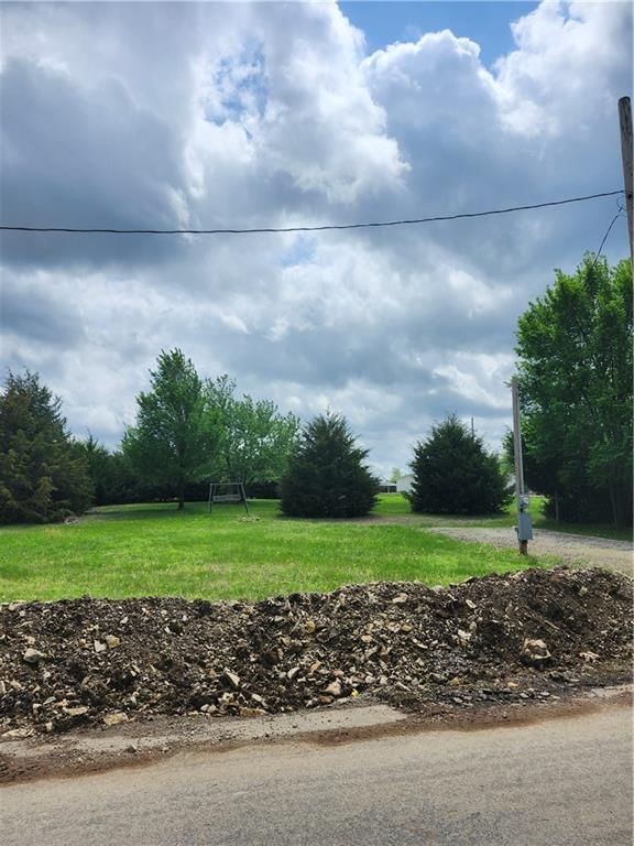97 & 101 Linn Valley Drive — photo 6