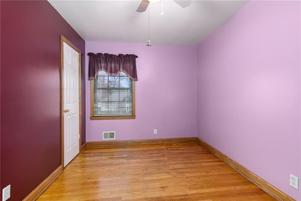 5208 N Wayne Avenue — photo 12