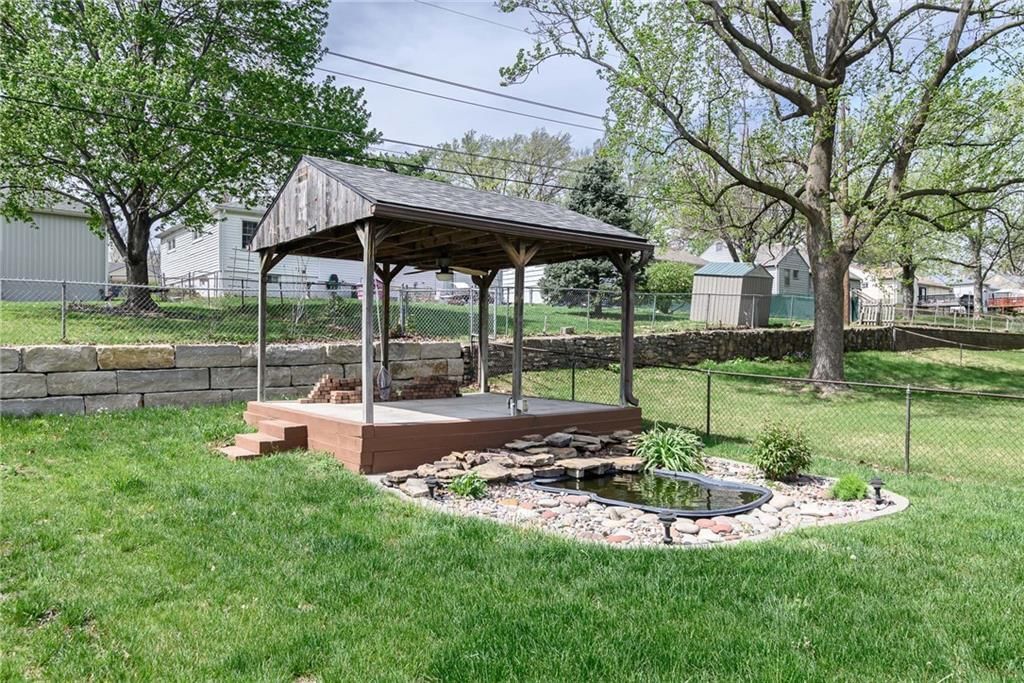 5208 N Wayne Avenue — photo 16