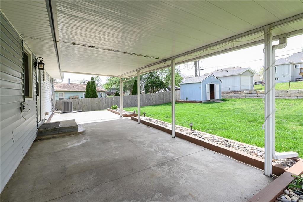5208 N Wayne Avenue — photo 19