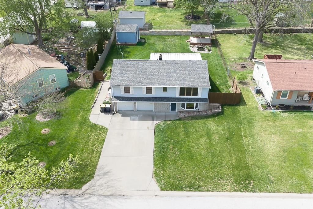 5208 N Wayne Avenue — photo 22