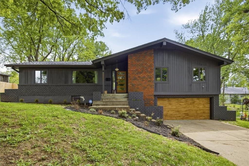 4407 E 108th Street, Kansas City, MO