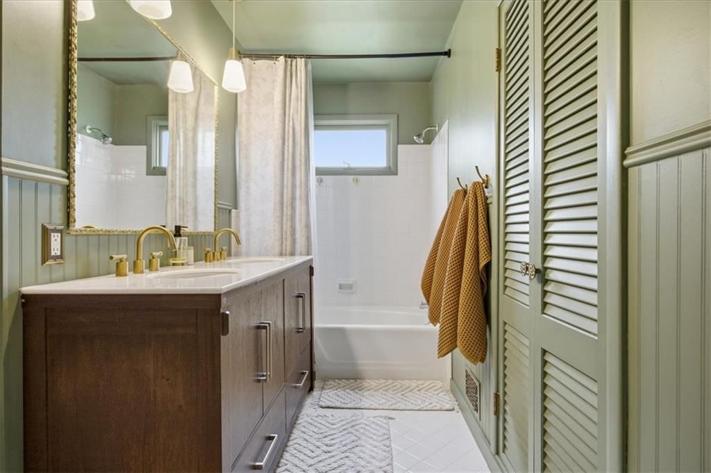 4407 E 108th Street — photo 27