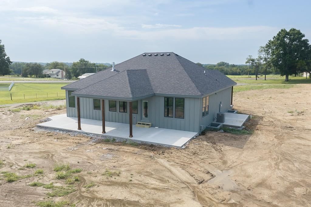 18814 Hollingsworth Road — photo 11