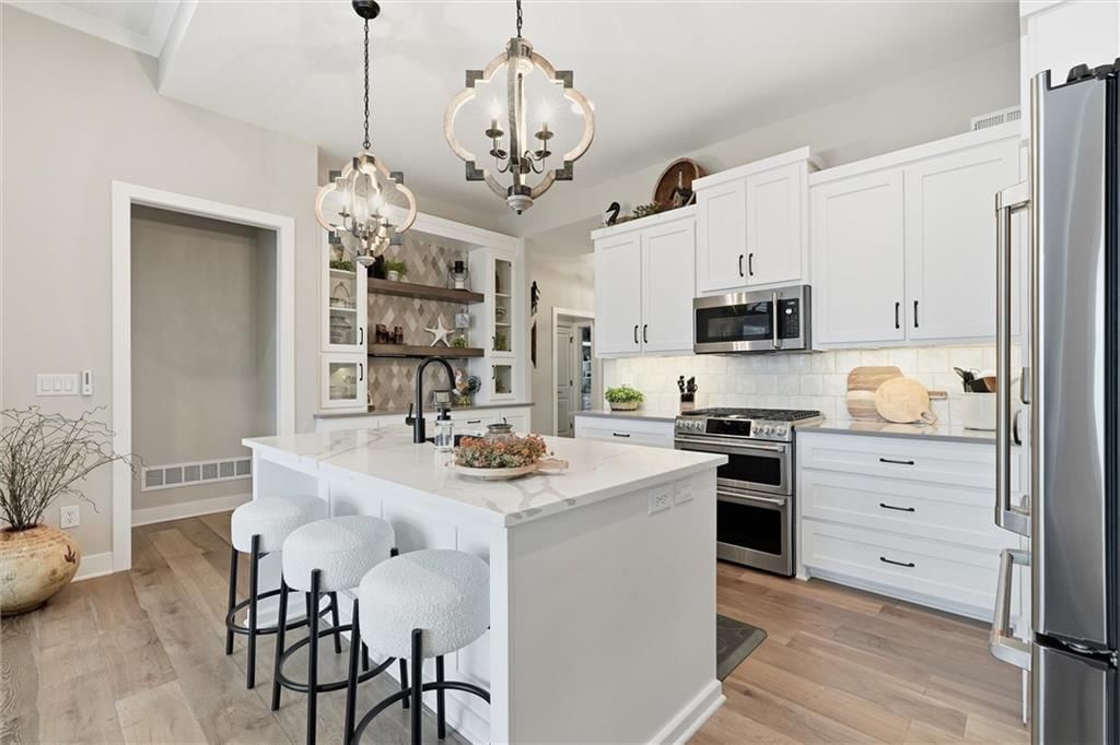 10745 N Bell Street — photo 10