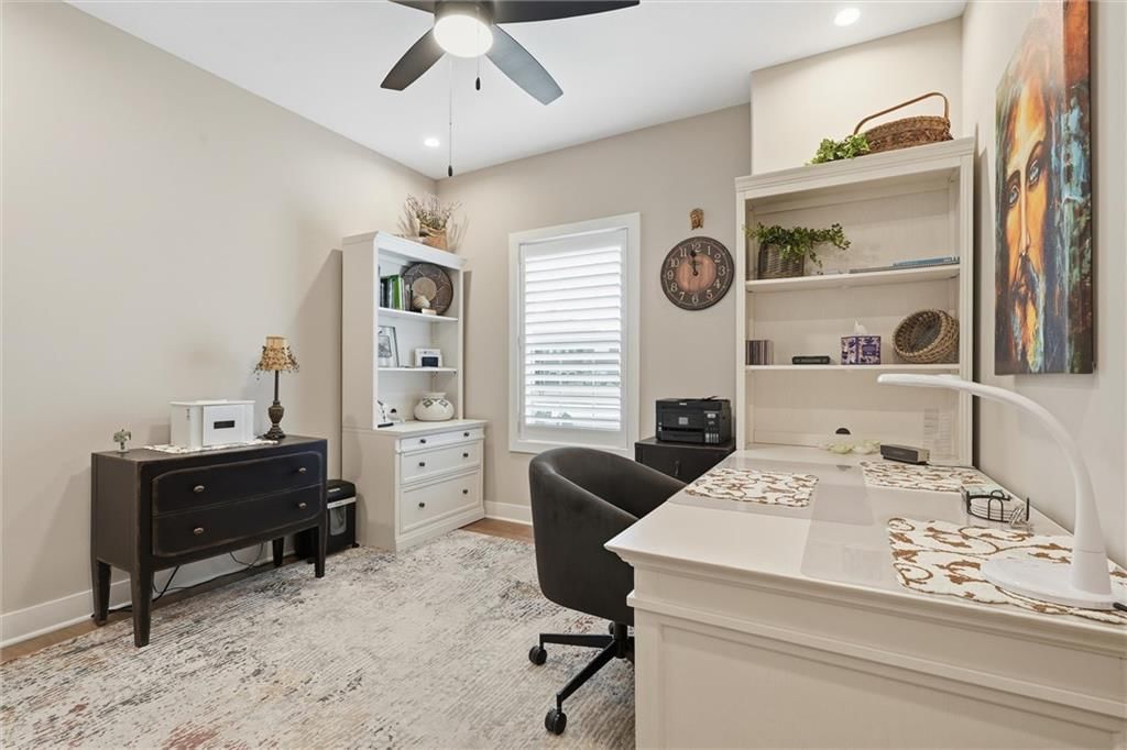 10745 N Bell Street — photo 15