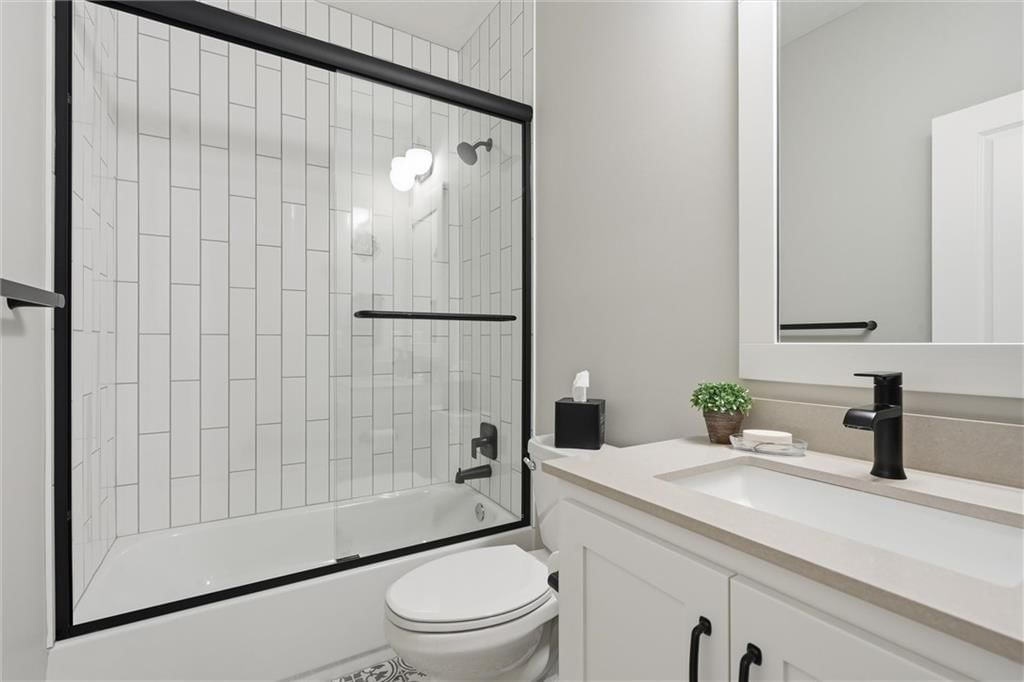10745 N Bell Street — photo 16