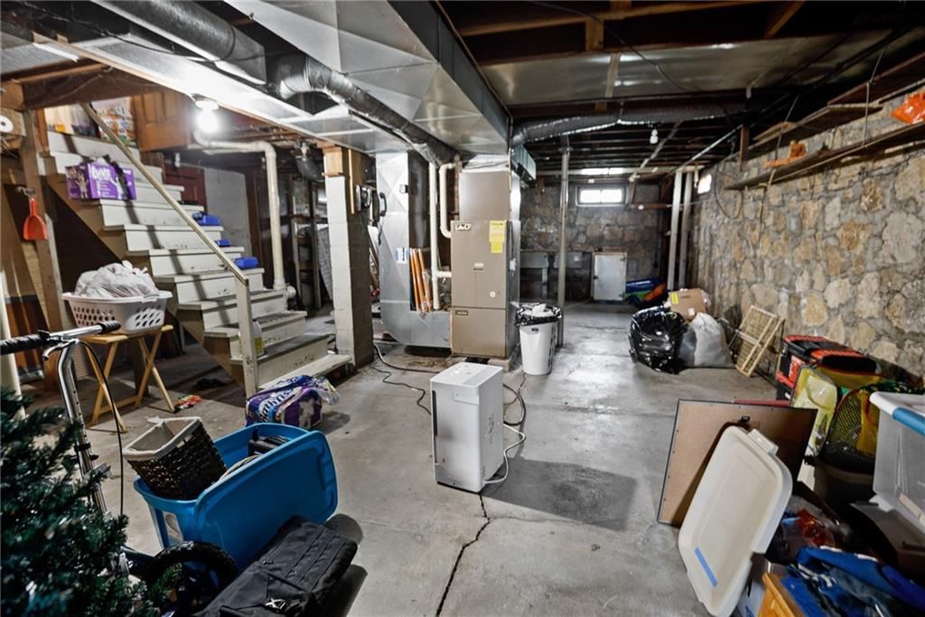141 E 7th Street — photo 13