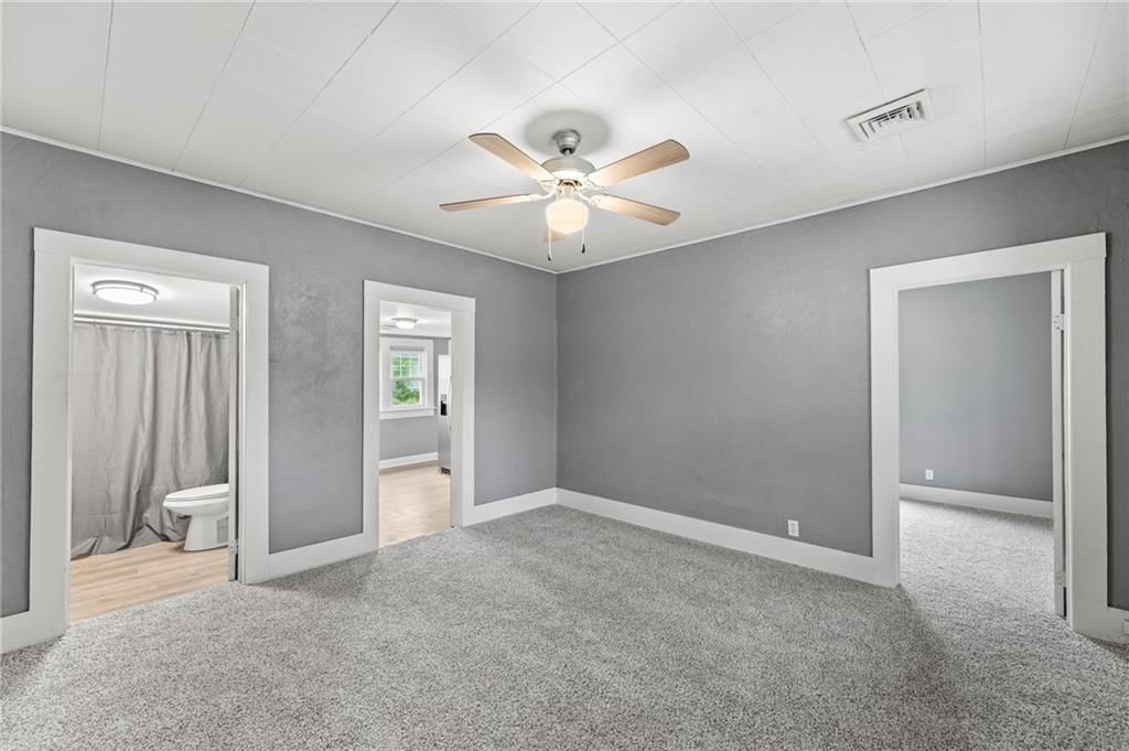 304 E Shawnee Street — photo 9
