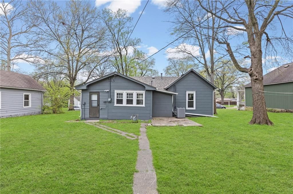 304 E Shawnee Street — photo 36