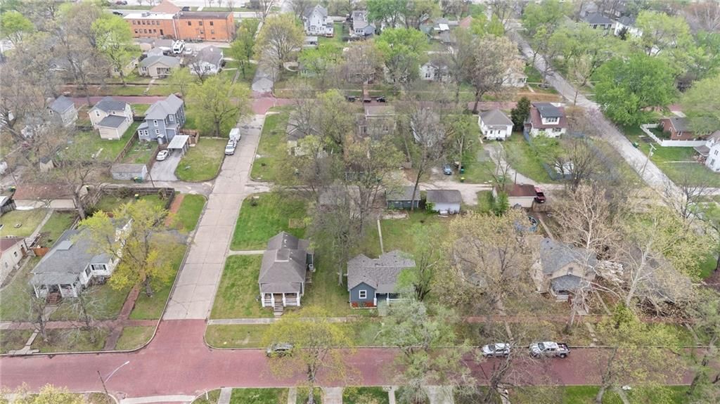 304 E Shawnee Street — photo 54
