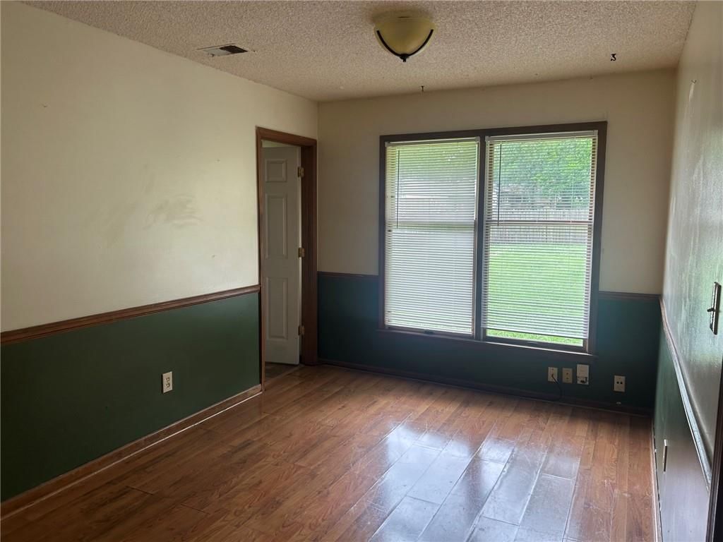 7926 Ditzler Avenue — photo 8