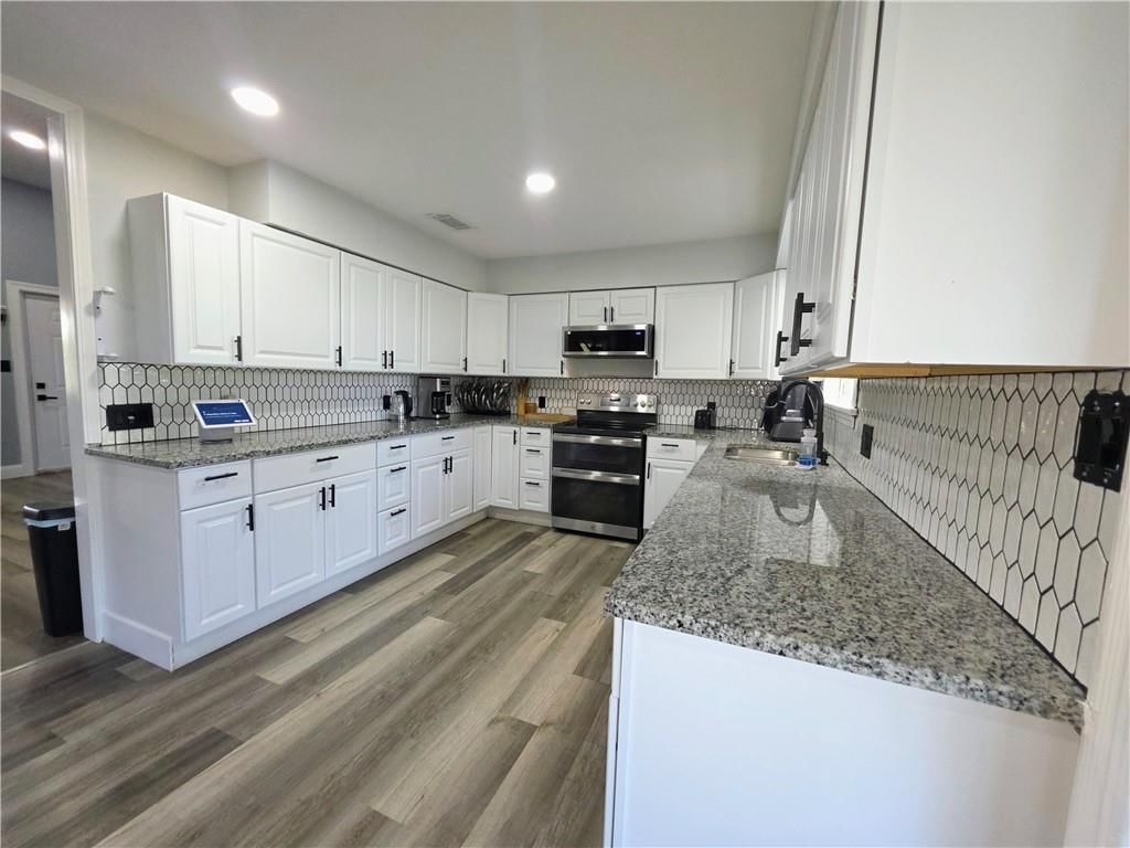 5683 Botkin Road — photo 4