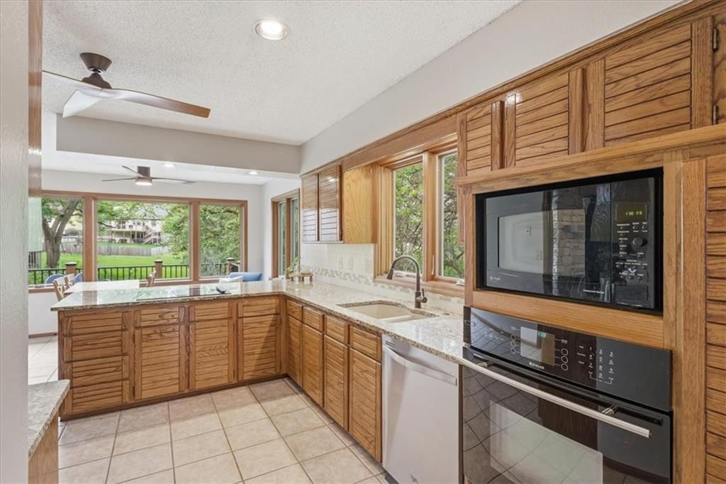 13105 W 69th Street — photo 12