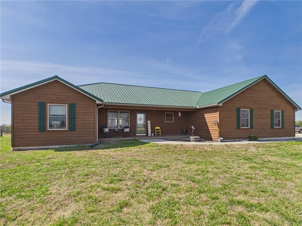 2082 Osage Road, Fort Scott, KS