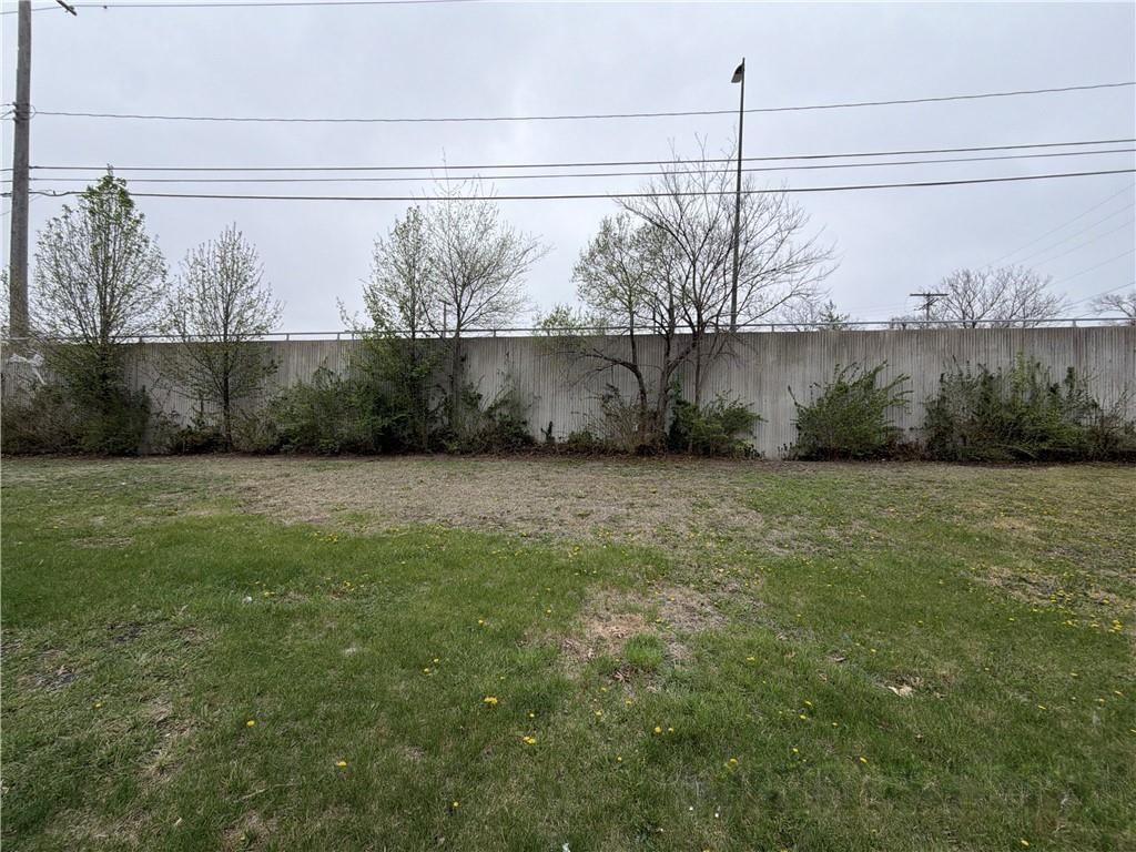 5904 E 95th Terrace — photo 4