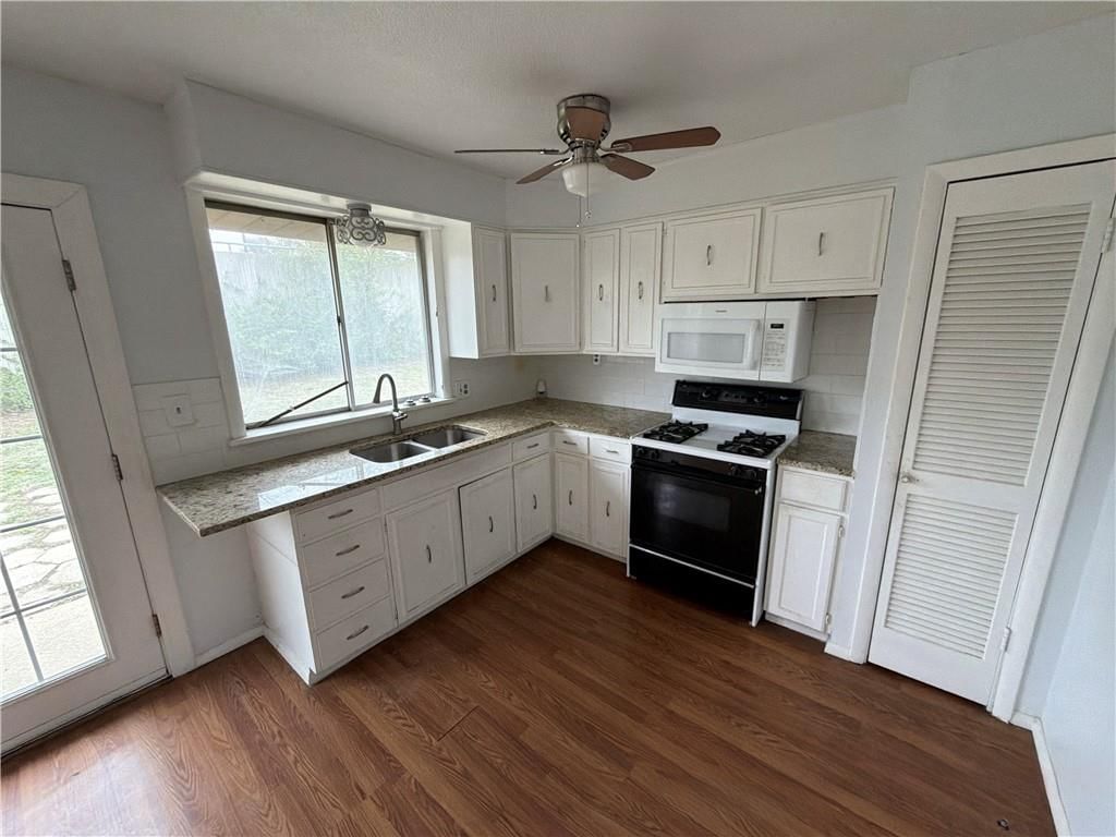 5904 E 95th Terrace — photo 8
