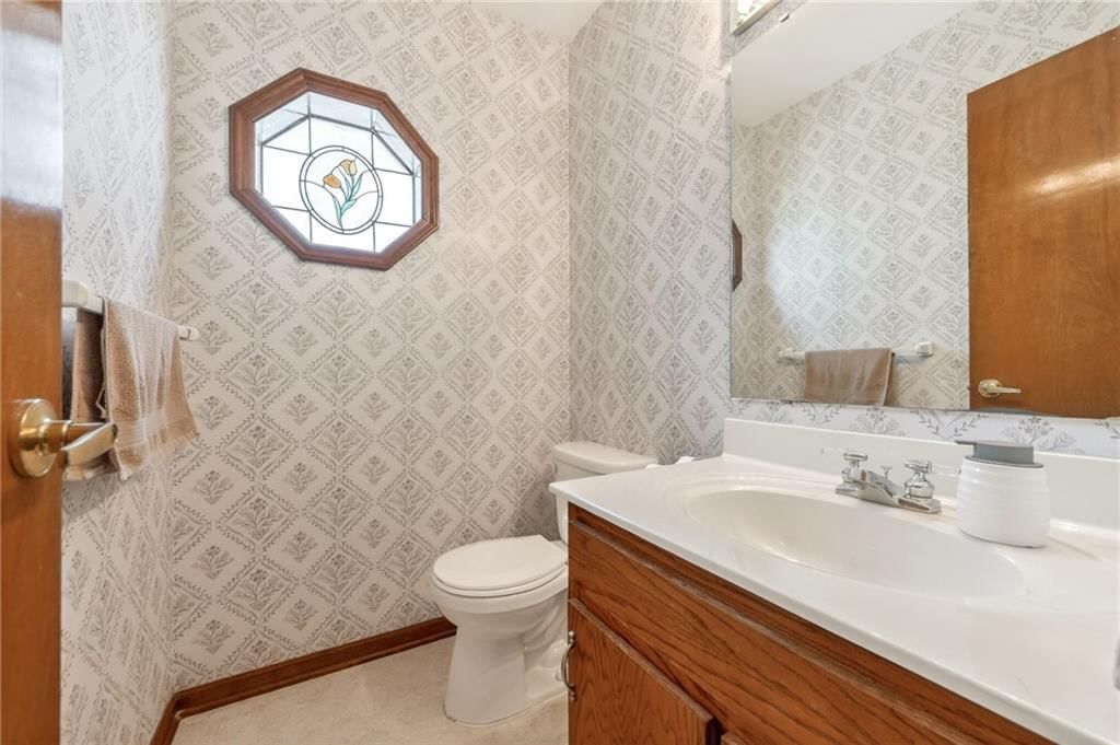 3415 Rock Creek Drive — photo 33