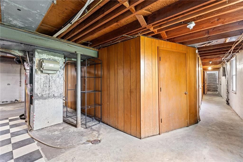 8716 E 77th Street — photo 32