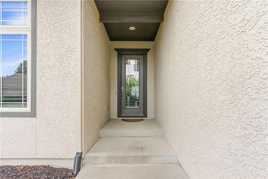 13236 Barton Street — photo 3