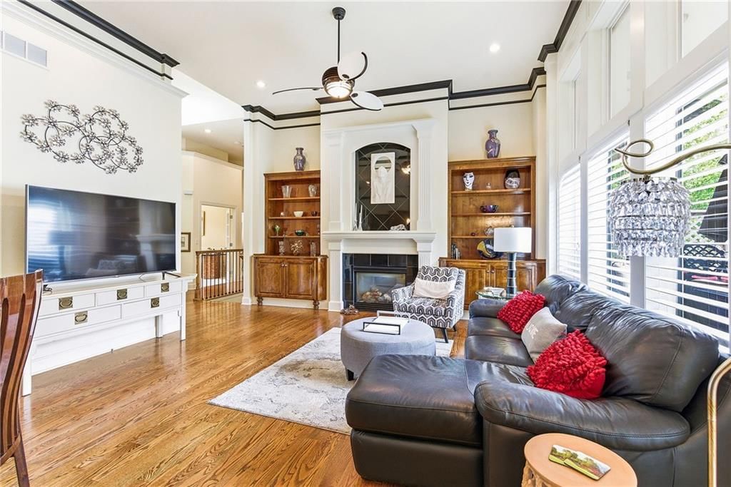 13236 Barton Street — photo 11