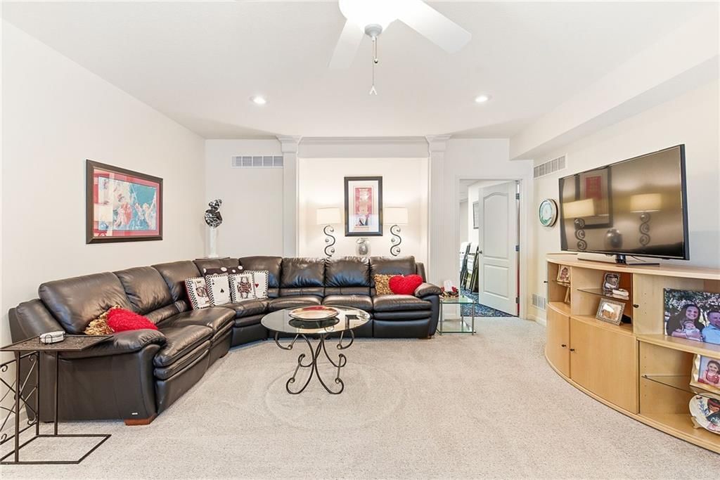 13236 Barton Street — photo 32