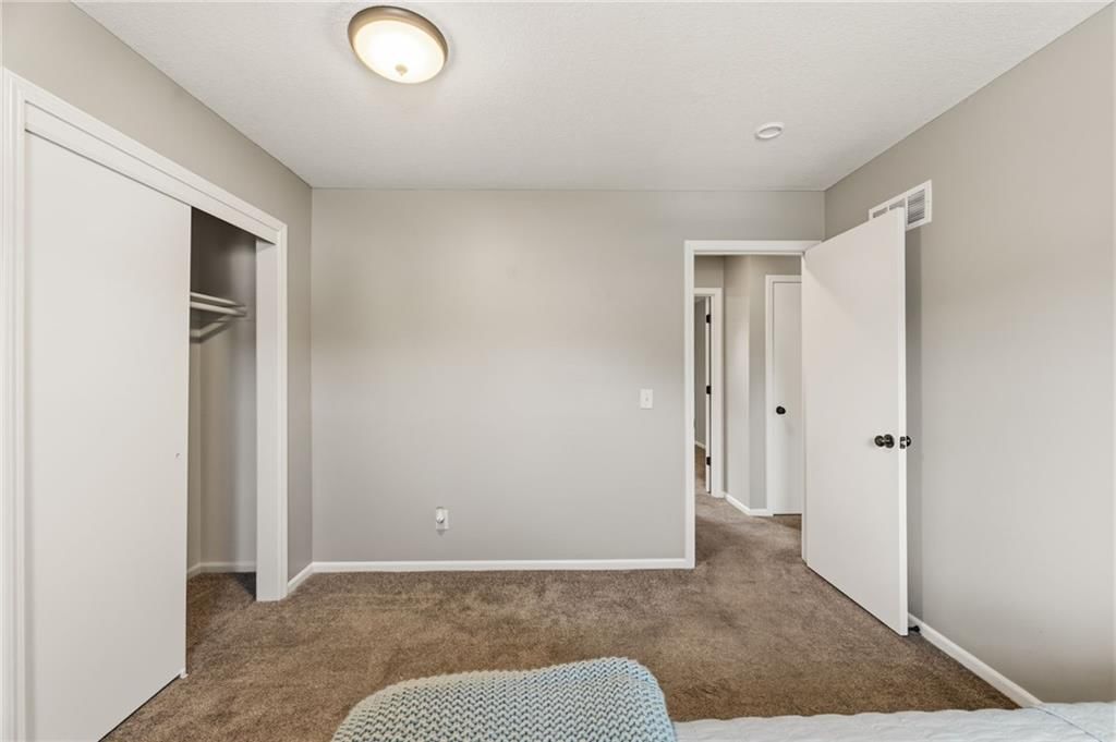 1225 E Cothrell Street — photo 16